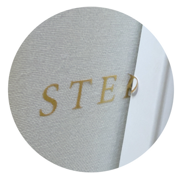 Vinyl Sticker vs Direct Print: Which Wedding Guestbook Truly Lasts?