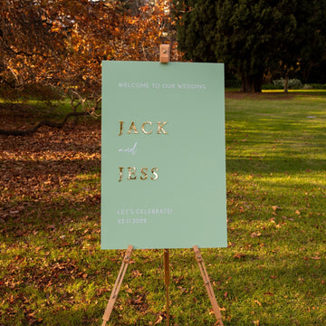 Elegant Acrylic Wedding Signs for Modern Australian Weddings - Younique Gifts