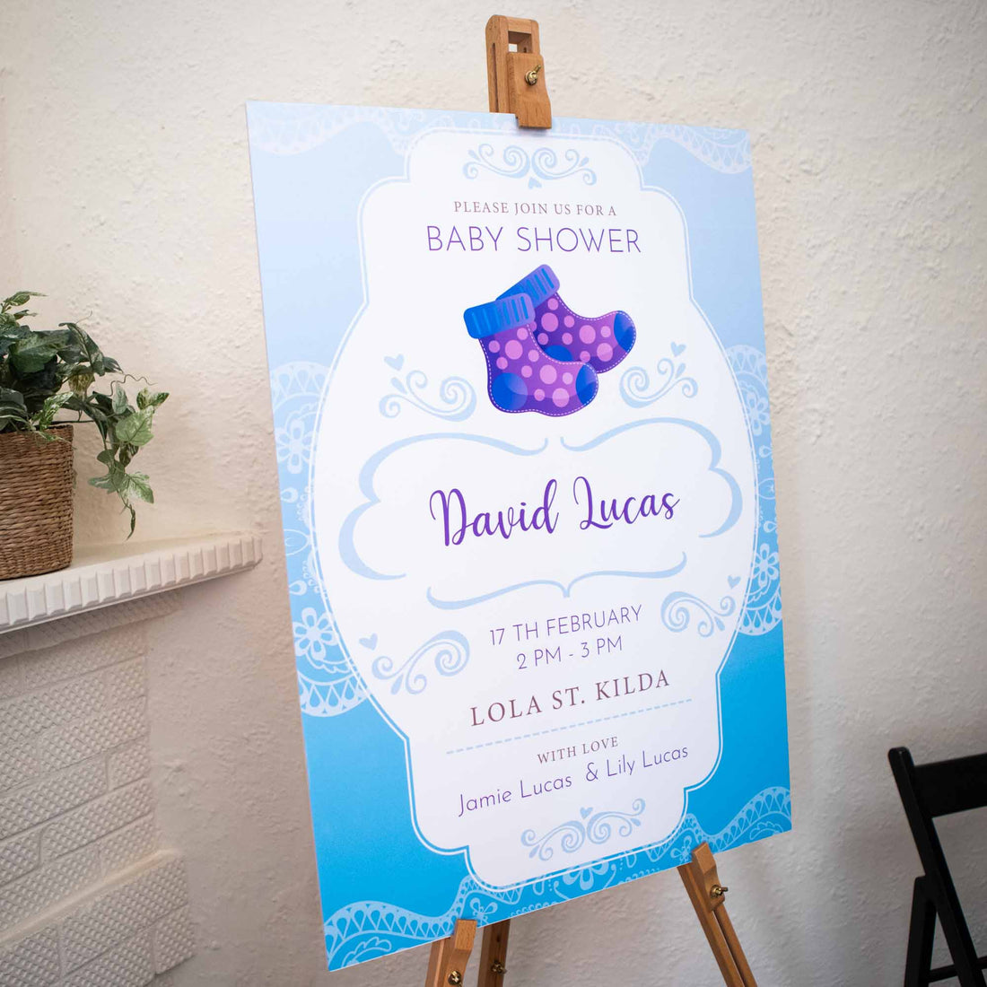Personalised baby shower welcome board