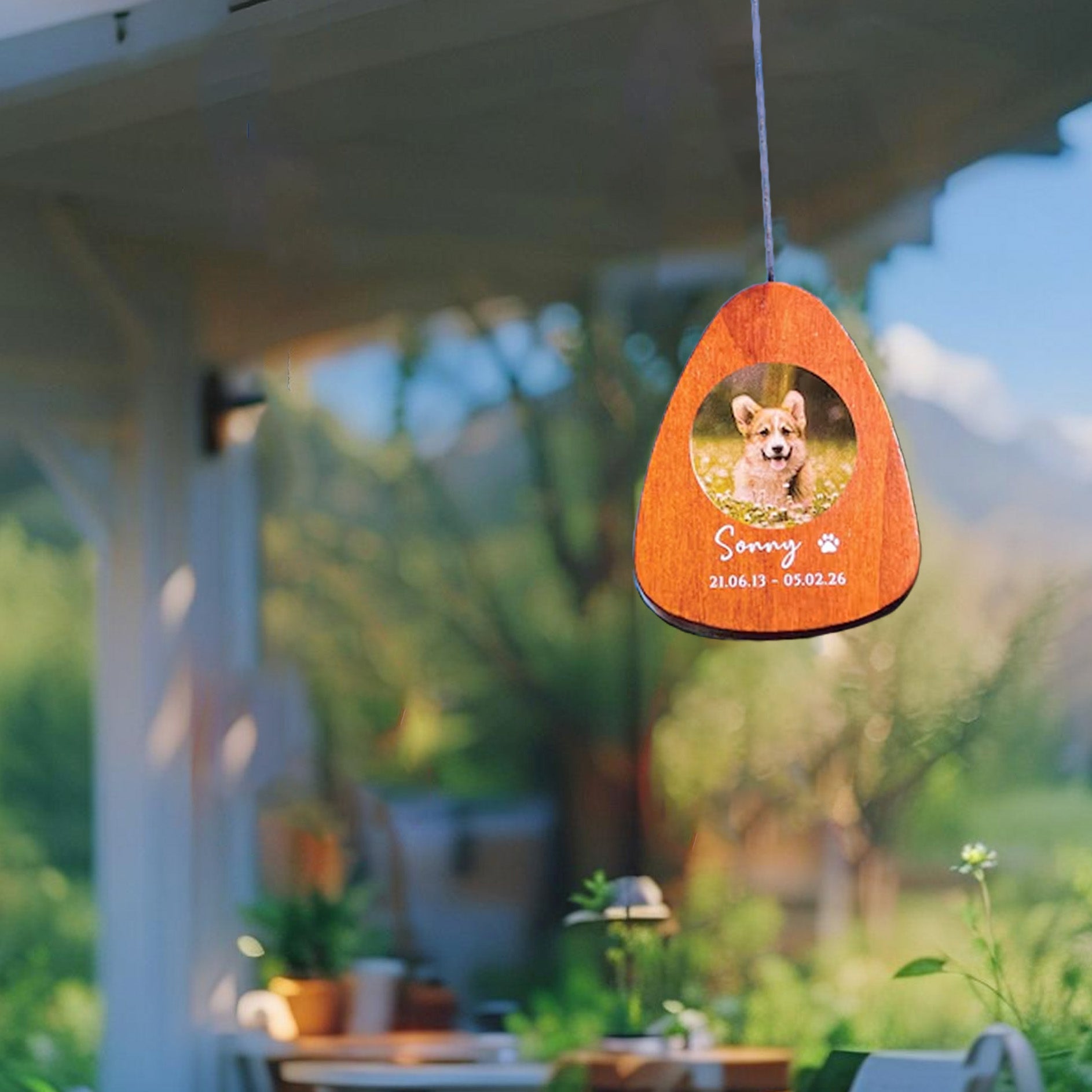 Personalised Pet Loss Gift, Custom Memorial Wind Chime with a photo - Younique Gifts