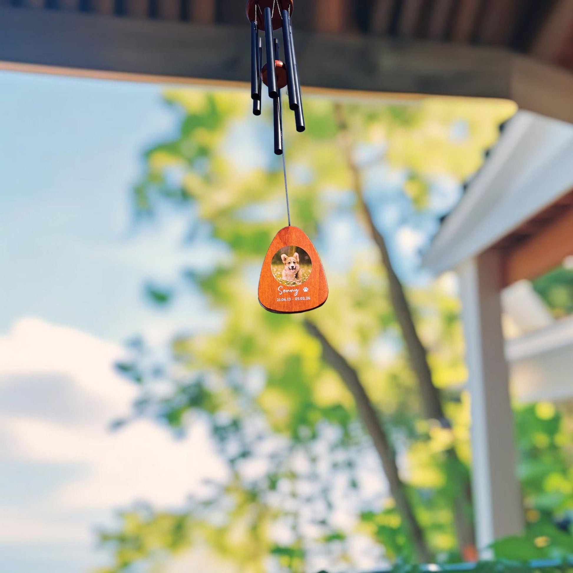 Personalised Pet Loss Gift, Custom Memorial Wind Chime with a photo - Younique Gifts