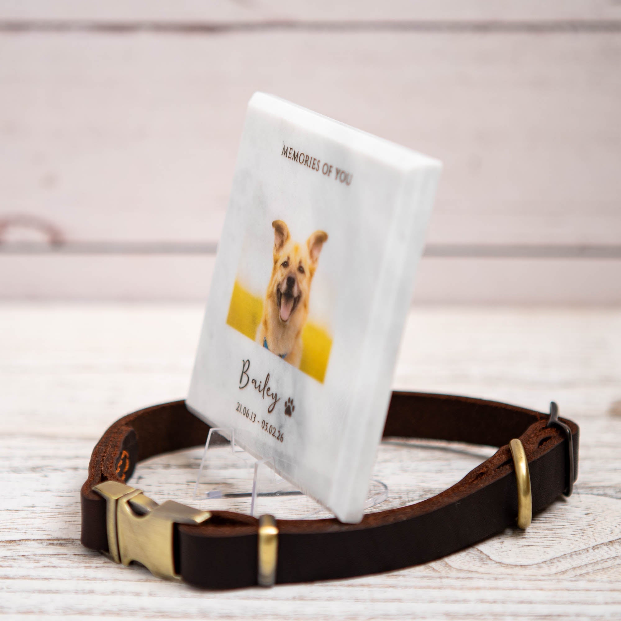 Personalised White Marble Pet Memorial Plaque, Memorial Stones for a dog - Younique Gifts