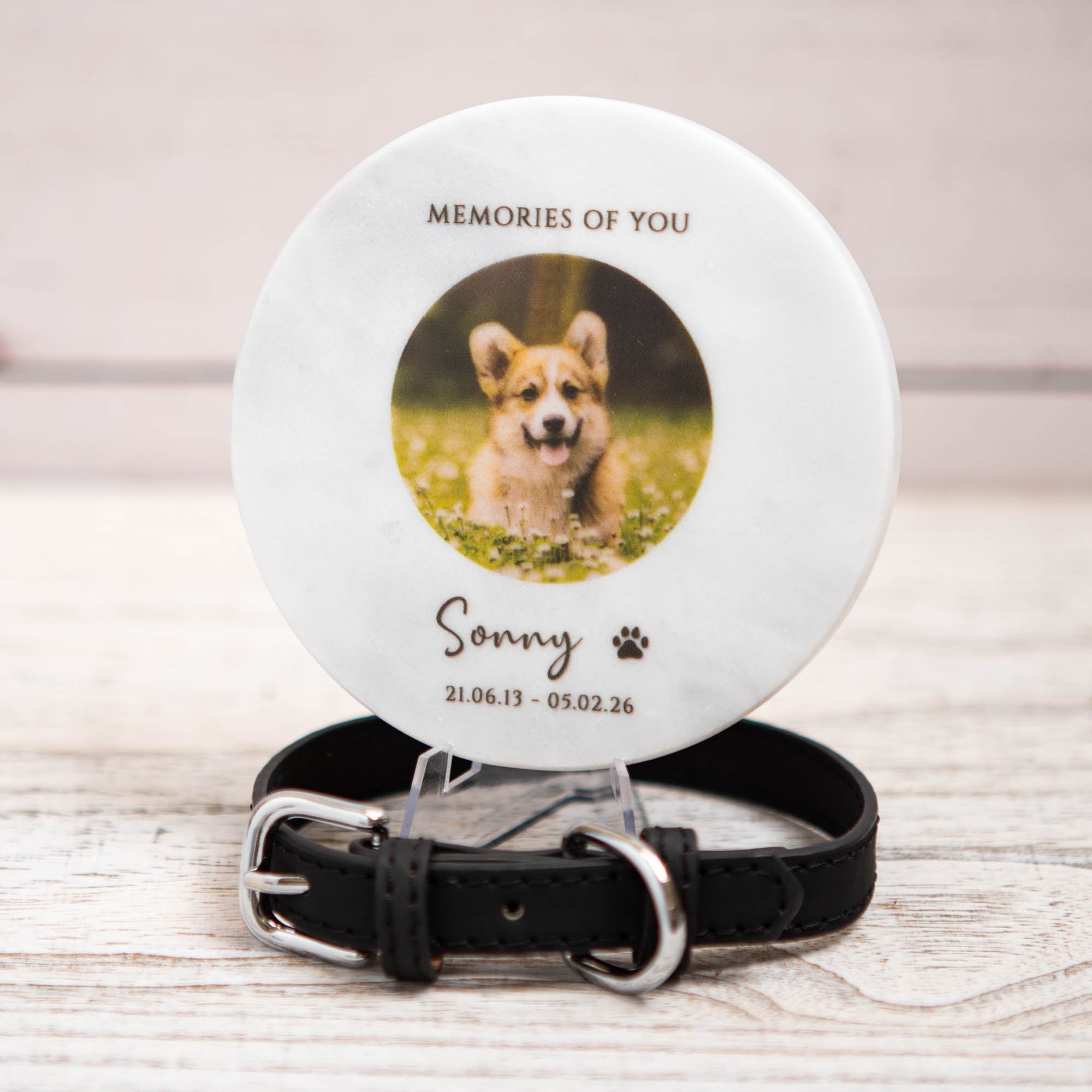 Personalised White Marble Pet Memorial Plaque, Memorial Stones for a dog - Younique Gifts