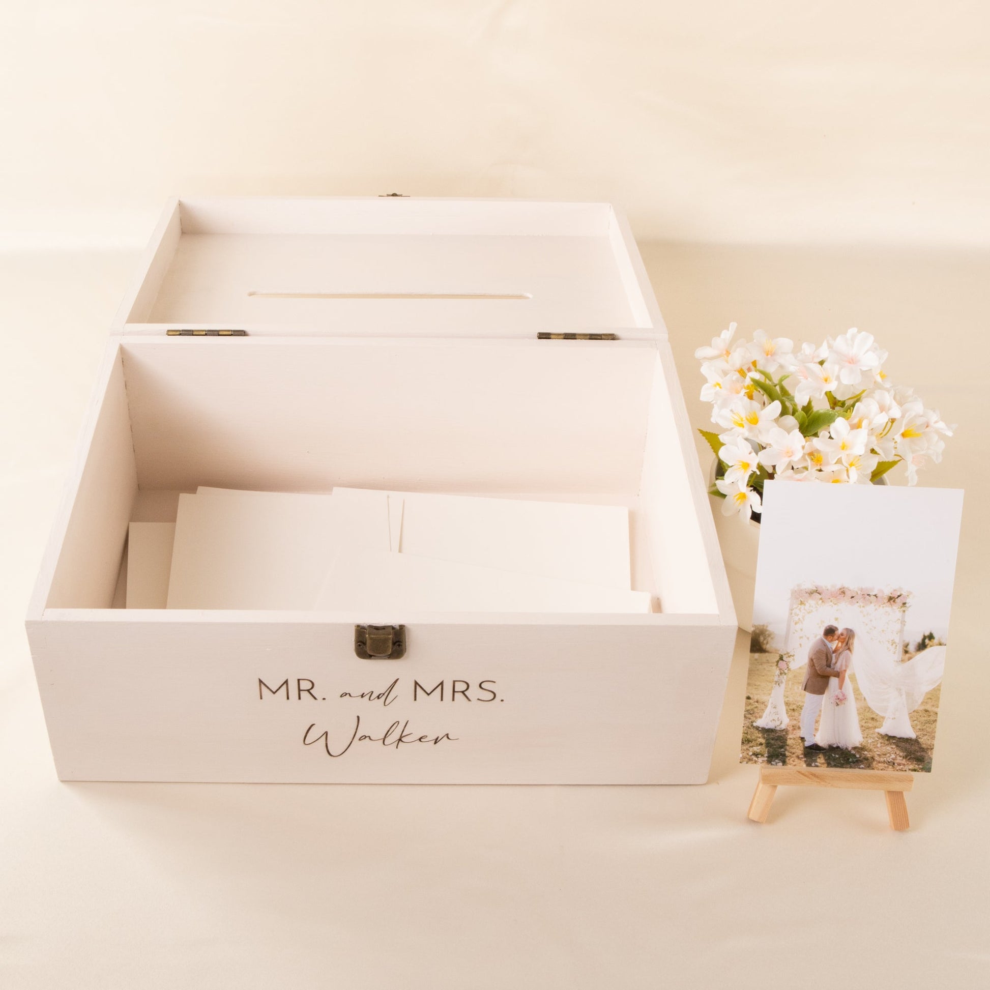 Personalised White Wishing Well Box - Younique Gifts