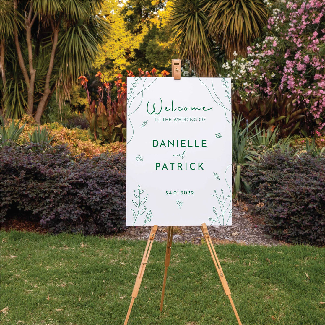 Printed Wedding Welcome sign | White Portrait - Younique Gifts