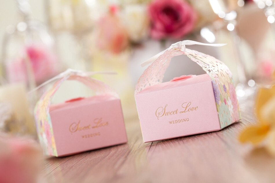 Wedding Favours and Gifts for Guests Laser cut Paper Candy Box, Wedding Decoration