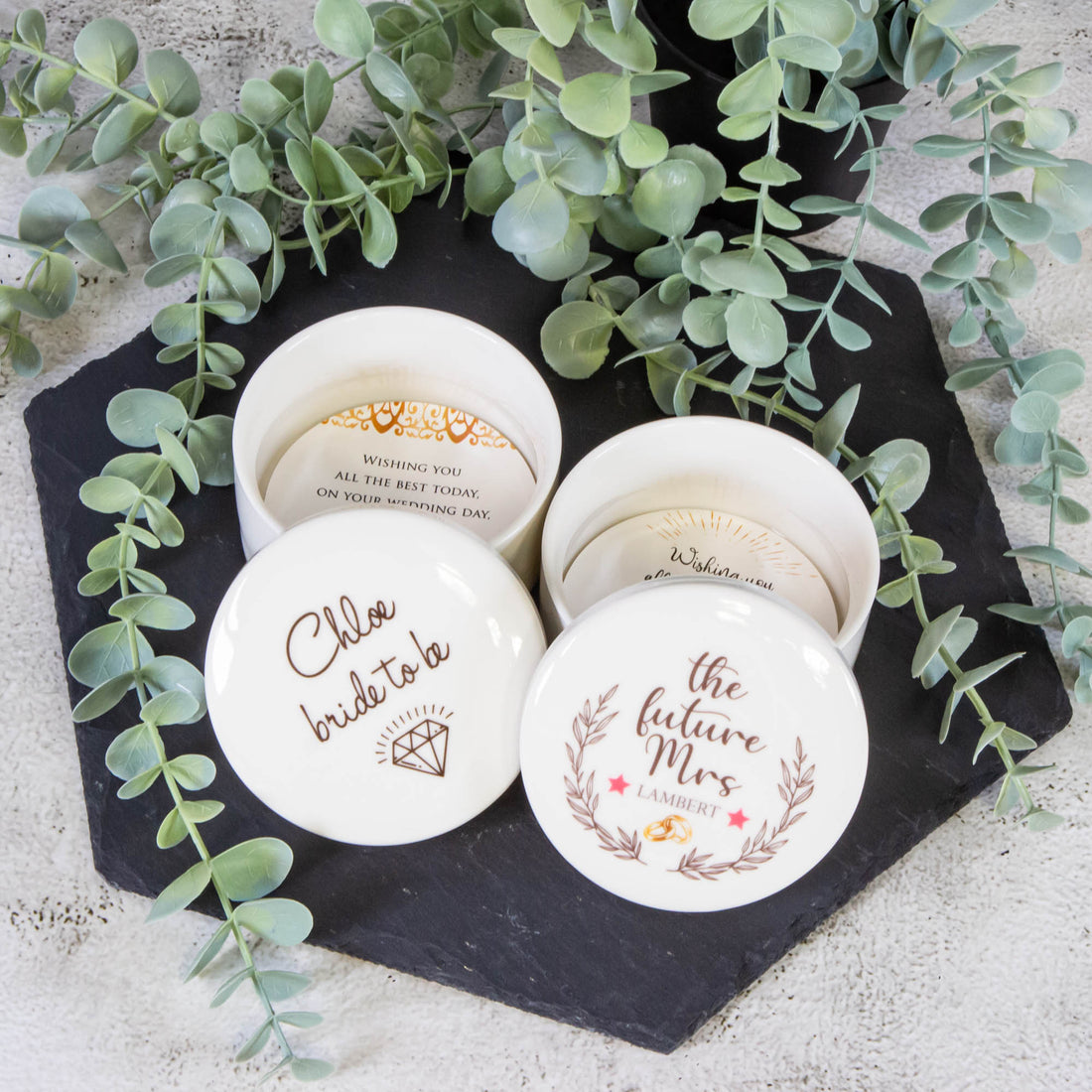 Personalised Round Keepsake box - Bride Gift, Couple Gift, Bride to be Wedding Gift, Birthday gift jewellery box