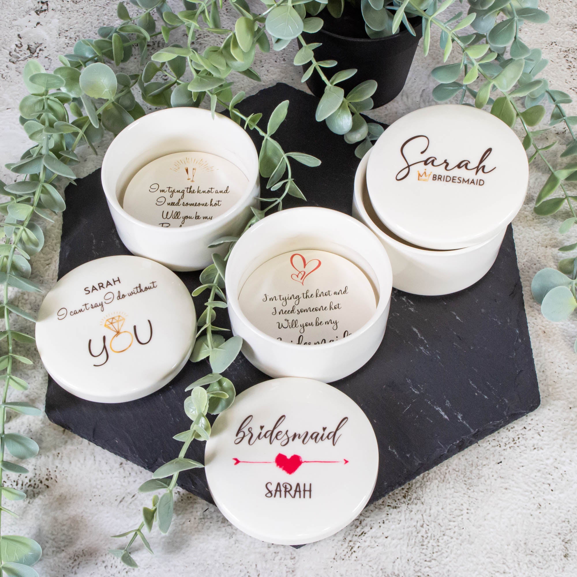 Personalised Round Keepsake box - Bridesmaid and Maid of honour Gift, Wedding Gift, Birthday gift Custom Jewellery box