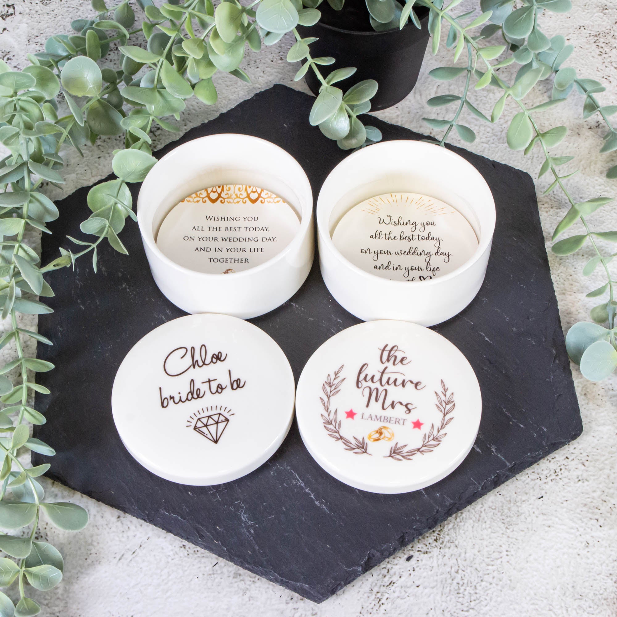 Personalised Round Keepsake box - Bride Gift, Couple Gift, Bride to be Wedding Gift, Birthday gift jewellery box