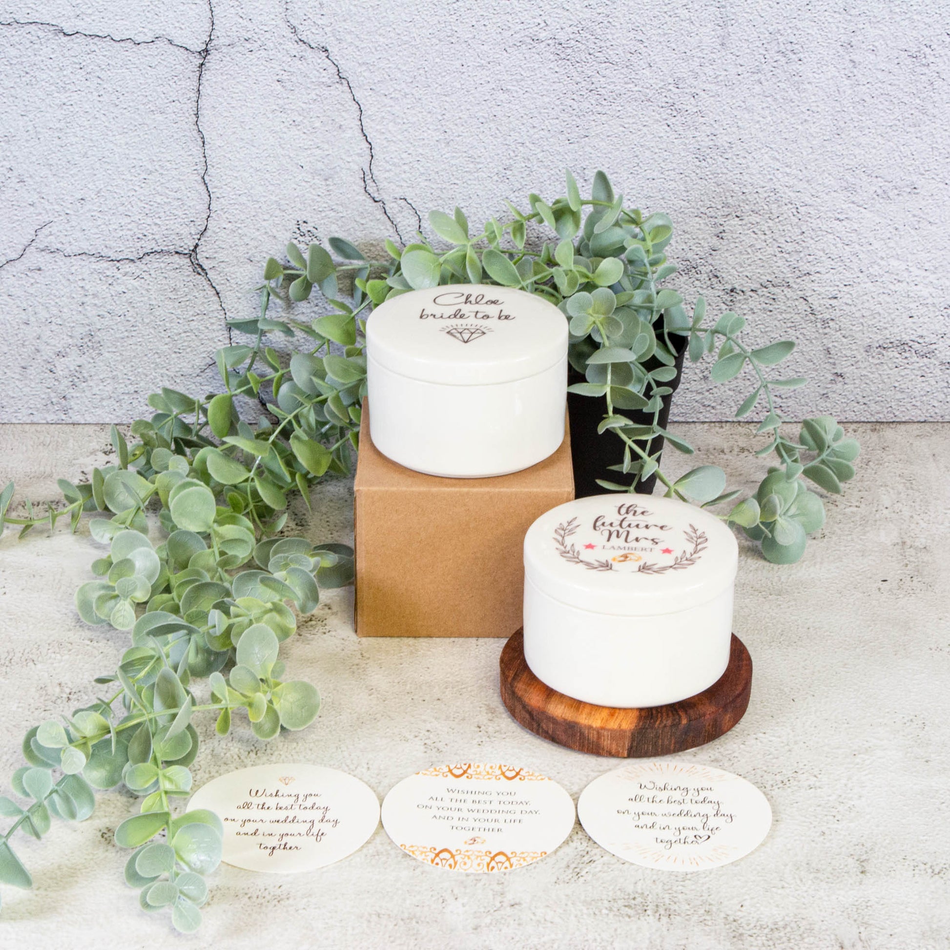 Personalised Round Keepsake box - Bride Gift, Couple Gift, Bride to be Wedding Gift, Birthday gift jewellery box - Personalised Jewellery Box - Younique Gifts Melbourne