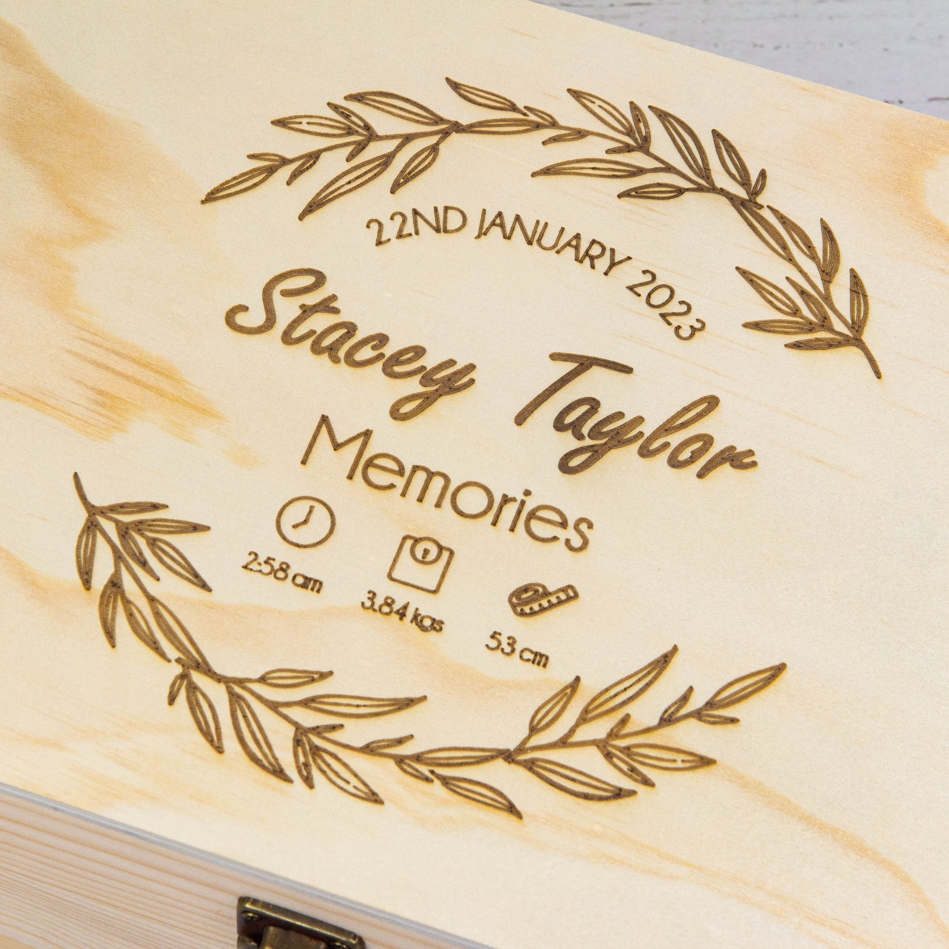 Personalised Wooden Keepsake box, New Baby Mom Gift - Personalised Keepsake Box - Younique Gifts Melbourne